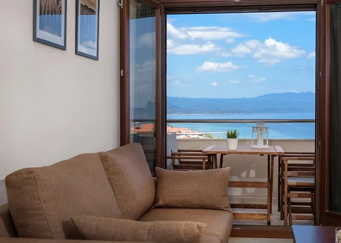 Daire Pleiades Casual Living Nea Roda