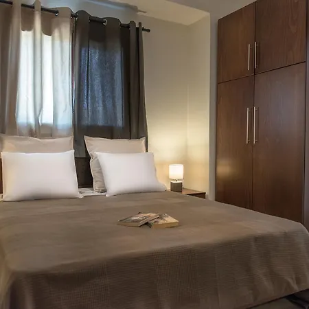 Apartment Pleiades Casual Living Nea Roda